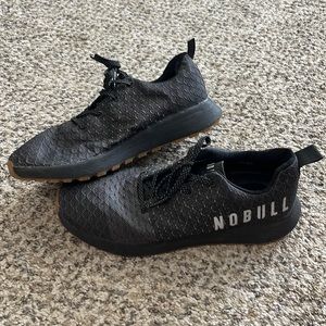 No Bull, Size 8 men’s, 9.5 women’s